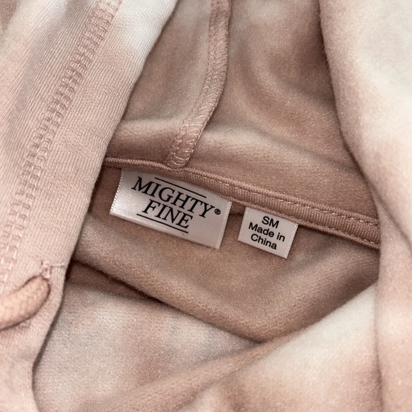 New - Picture 4 of 4